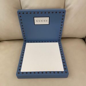 Gucci authentic display- gorgeous !